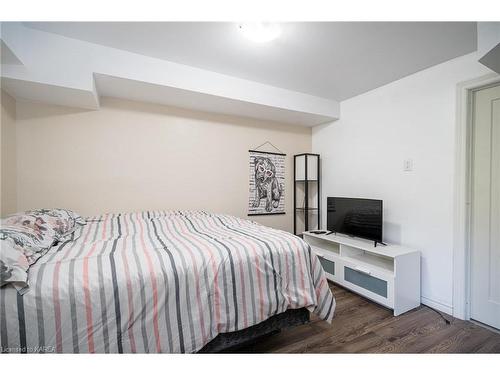 66 Amy Lynn Drive, Amherstview, ON - Indoor Photo Showing Bedroom