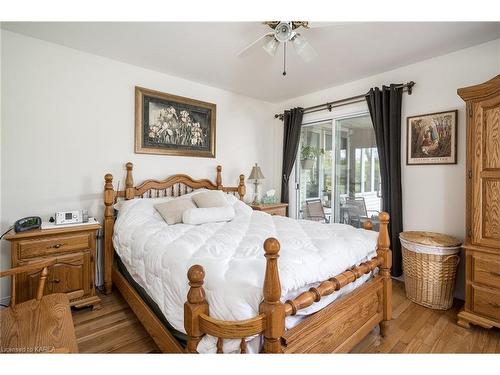 2118 County Road 9, Greater Napanee, ON - Indoor Photo Showing Bedroom