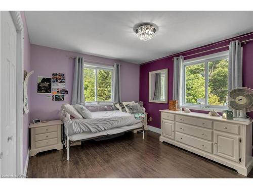 5844 Wilmer Road, Perth Road Village, ON - Indoor Photo Showing Bedroom