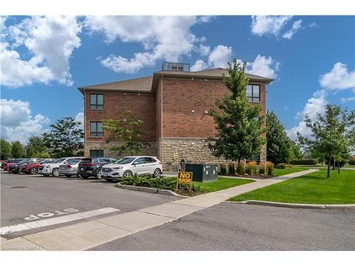 310-740 Augusta Drive, Kingston, ON - Outdoor