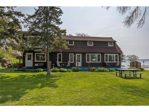 135 Thousand Islands Parkway, Gananoque, ON 