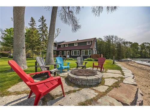 135 Thousand Islands Parkway, Gananoque, ON 