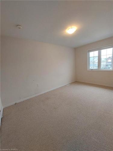 1642 Hetherington Drive, Peterborough, ON - Indoor Photo Showing Other Room