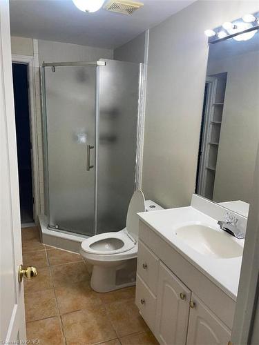 485 English Rose Lane, Oakville, ON - Indoor Photo Showing Bathroom