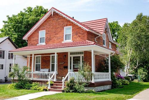 186 East Street, Greater Napanee, ON - Outdoor With Deck Patio Veranda With Facade