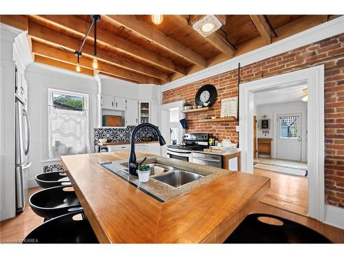 186 East Street, Greater Napanee, ON - Indoor Photo Showing Kitchen With Double Sink