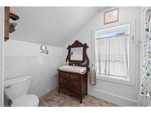 186 East Street, Greater Napanee, ON - Indoor Photo Showing Bathroom