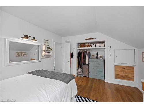 186 East Street, Greater Napanee, ON - Indoor Photo Showing Bedroom