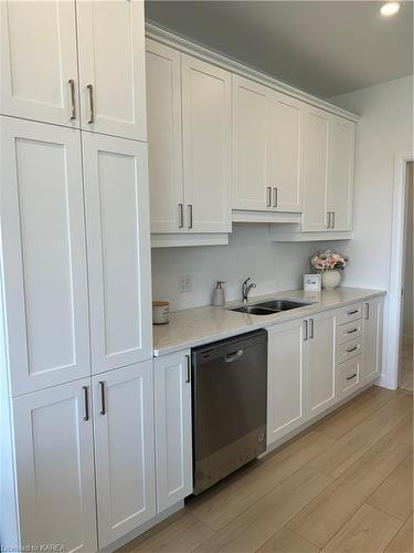 219 Superior Drive, Amherstview, ON - Indoor Photo Showing Kitchen With Double Sink