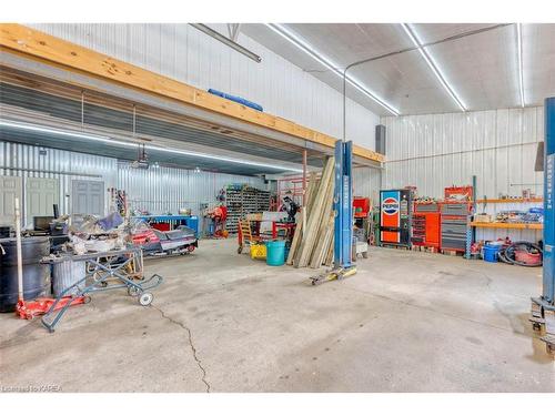 1221 Cp Lane, Arden, ON - Indoor Photo Showing Garage