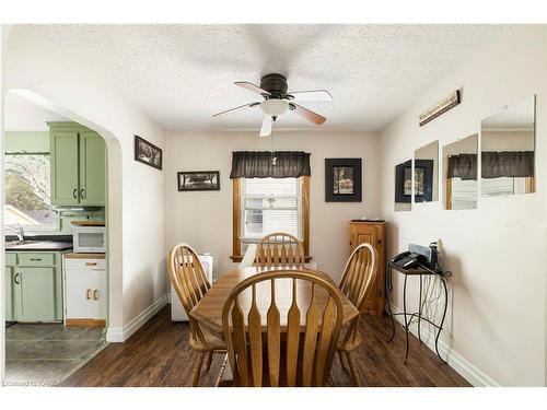 193 Pine Street, Kingston, ON - Indoor Photo Showing Dining Room