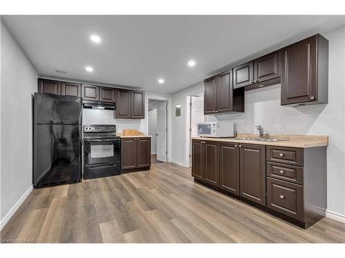 952 Old Colony Road, Kingston, ON - Indoor Photo Showing Kitchen