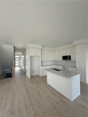 226 Dr Richard James Crescent, Amherstview, ON - Indoor Photo Showing Kitchen With Double Sink