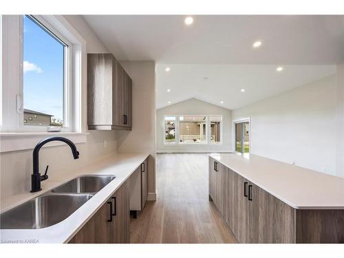 136 Mcdonough Crescent, Amherstview, ON - Indoor Photo Showing Kitchen With Double Sink