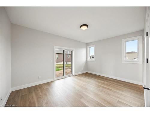 136 Mcdonough Crescent, Amherstview, ON - Indoor Photo Showing Other Room