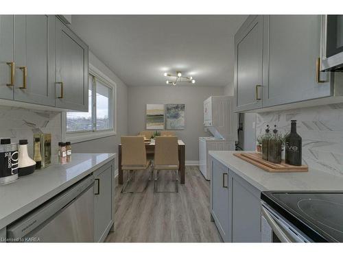 1-1344 Waverley Crescent, Kingston, ON - Indoor Photo Showing Kitchen