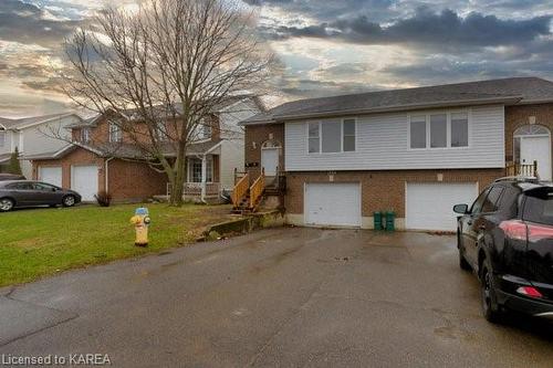 1-1344 Brackenwood Crescent, Kingston, ON - Outdoor