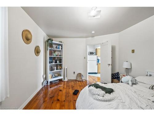 121 William Street, Kingston, ON - Indoor Photo Showing Bedroom