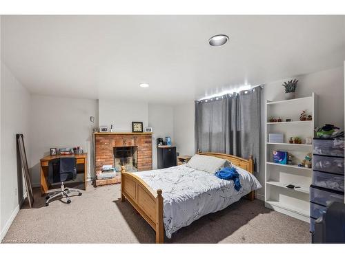 121 William Street, Kingston, ON - Indoor Photo Showing Bedroom