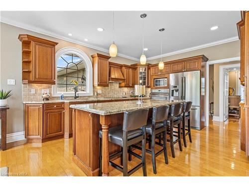 888 County Road 8, Greater Napanee, ON - Indoor Photo Showing Other Room