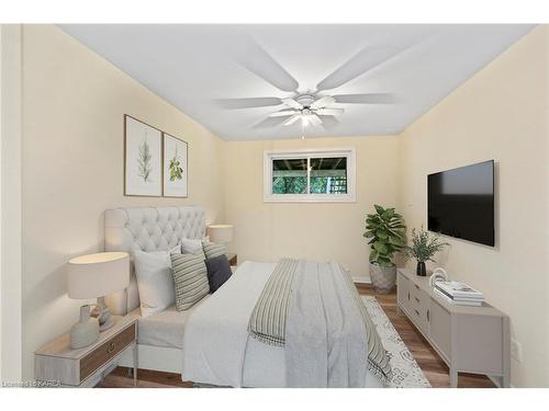 17 Shaw Street, Kingston, ON - Indoor Photo Showing Bedroom