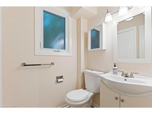 1432 Wallbridge-Loyalist Road Road, Quinte West, ON - Indoor Photo Showing Bathroom