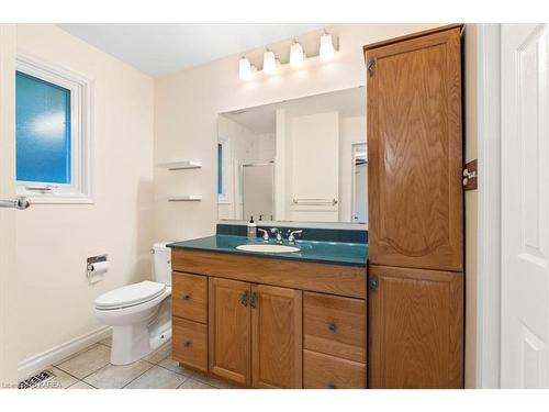 1432 Wallbridge-Loyalist Road Road, Quinte West, ON - Indoor Photo Showing Bathroom