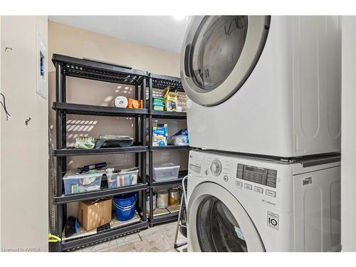 708-120 Barrett Court, Kingston, ON - Indoor Photo Showing Laundry Room