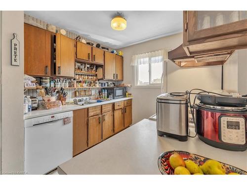 244 Weller Avenue, Kingston, ON - Indoor Photo Showing Kitchen With Double Sink