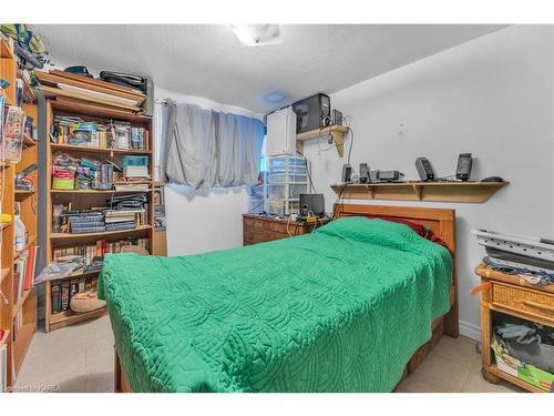 244 Weller Avenue, Kingston, ON - Indoor Photo Showing Bedroom