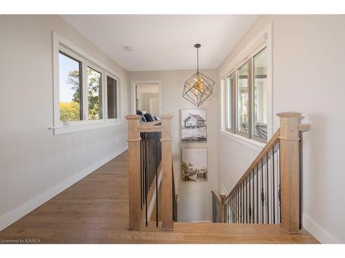 4506 Bath Road, Amherstview, ON - Indoor Photo Showing Other Room