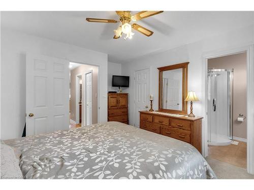 1030 Greenwood Park Drive, Kingston, ON - Indoor Photo Showing Bedroom