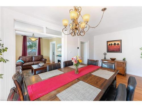 30 King Street, Picton, ON - Indoor Photo Showing Dining Room