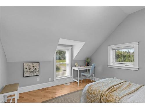 2420 Burbrook Road, Kingston, ON - Indoor Photo Showing Bedroom