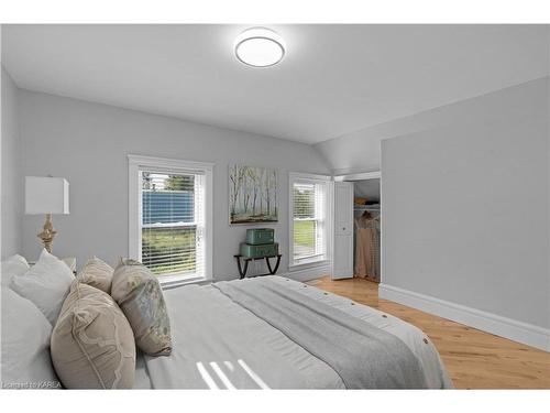 2420 Burbrook Road, Kingston, ON - Indoor Photo Showing Bedroom