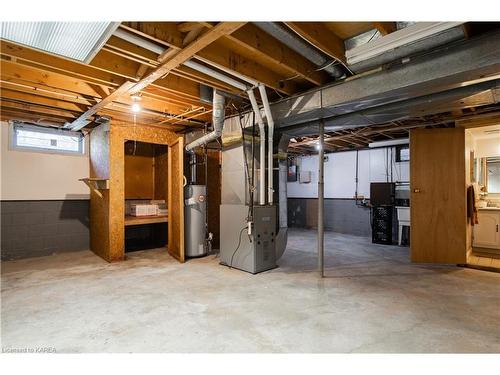 35 Derby Gate Crescent, Kingston, ON - Indoor Photo Showing Basement