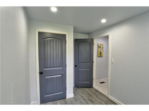 4770 Highway 2 E, Gananoque, ON - Indoor Photo Showing Other Room