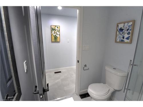 4770 Highway 2 E, Gananoque, ON - Indoor Photo Showing Bathroom