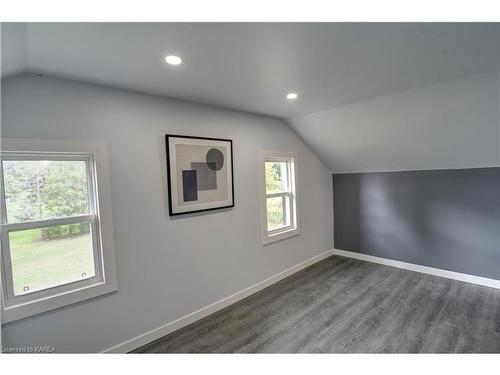 4770 Highway 2 E, Gananoque, ON - Indoor Photo Showing Other Room