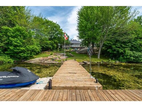 3909 Stone Point Road, Inverary, ON - Outdoor