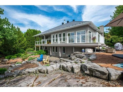 3909 Stone Point Road, Inverary, ON - Outdoor