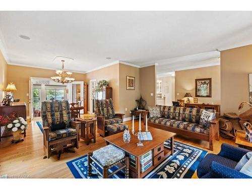 3909 Stone Point Road, Inverary, ON - Indoor Photo Showing Living Room