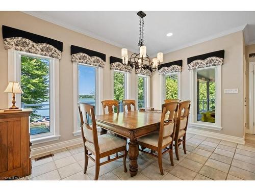 3909 Stone Point Road, Inverary, ON - Indoor Photo Showing Dining Room