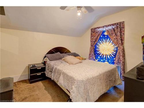 243 King Street E, Gananoque, ON - Indoor Photo Showing Bedroom