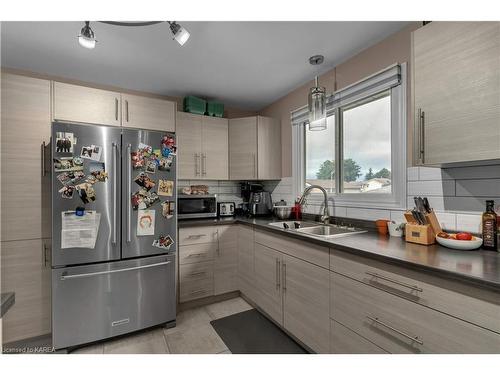 568 Davis Drive, Kingston, ON - Indoor Photo Showing Kitchen With Double Sink