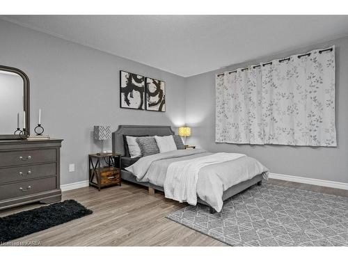 1443 Monarch Drive, Kingston, ON - Indoor Photo Showing Bedroom