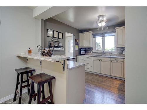 67-22 Coventry Crescent, Kingston, ON - Indoor Photo Showing Kitchen