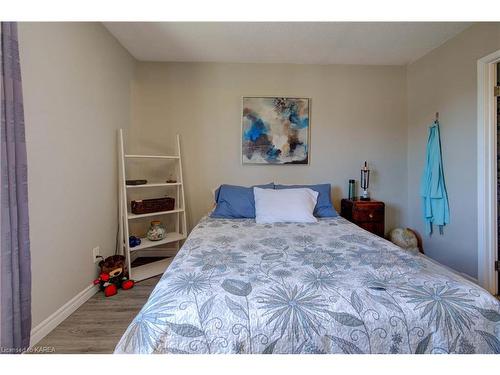 67-22 Coventry Crescent, Kingston, ON - Indoor Photo Showing Bedroom