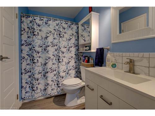 67-22 Coventry Crescent, Kingston, ON - Indoor Photo Showing Bathroom