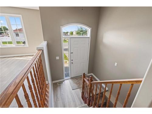 836 Peachwood Street, Kingston, ON - Indoor Photo Showing Other Room